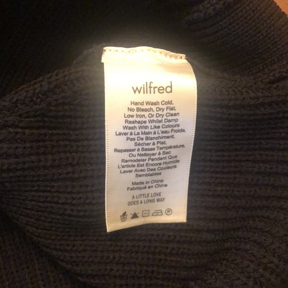 Aritzia Wilfred Crevier knit halter top size small - Picture 5 of 6